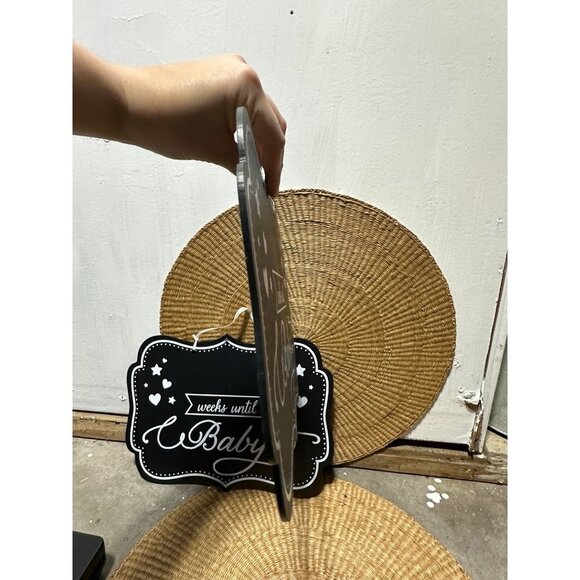 Two WEEKS UNTIL BABY Challboard signs - Picture 5 of 7